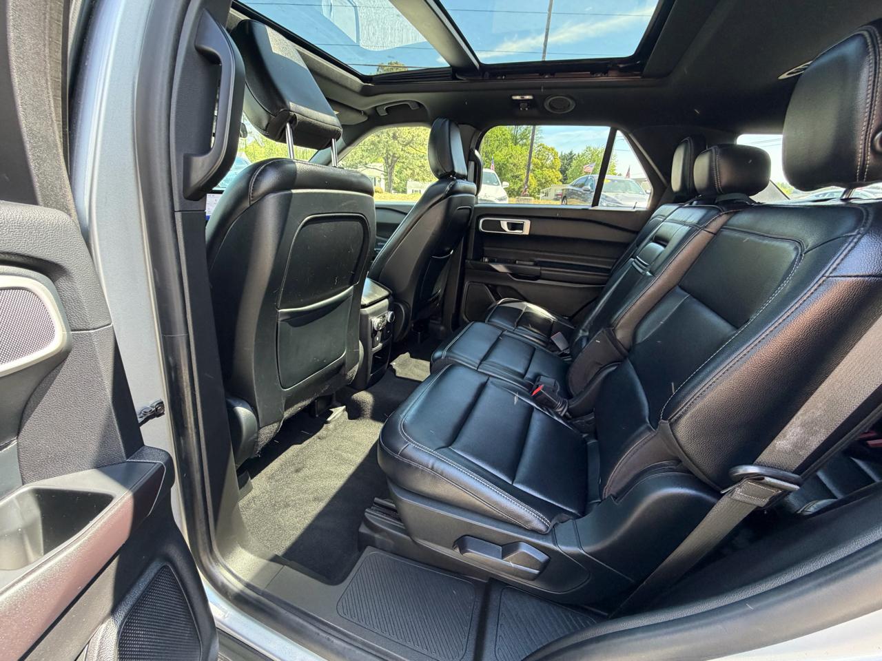 Ford Explorer XLT 4WD 2020