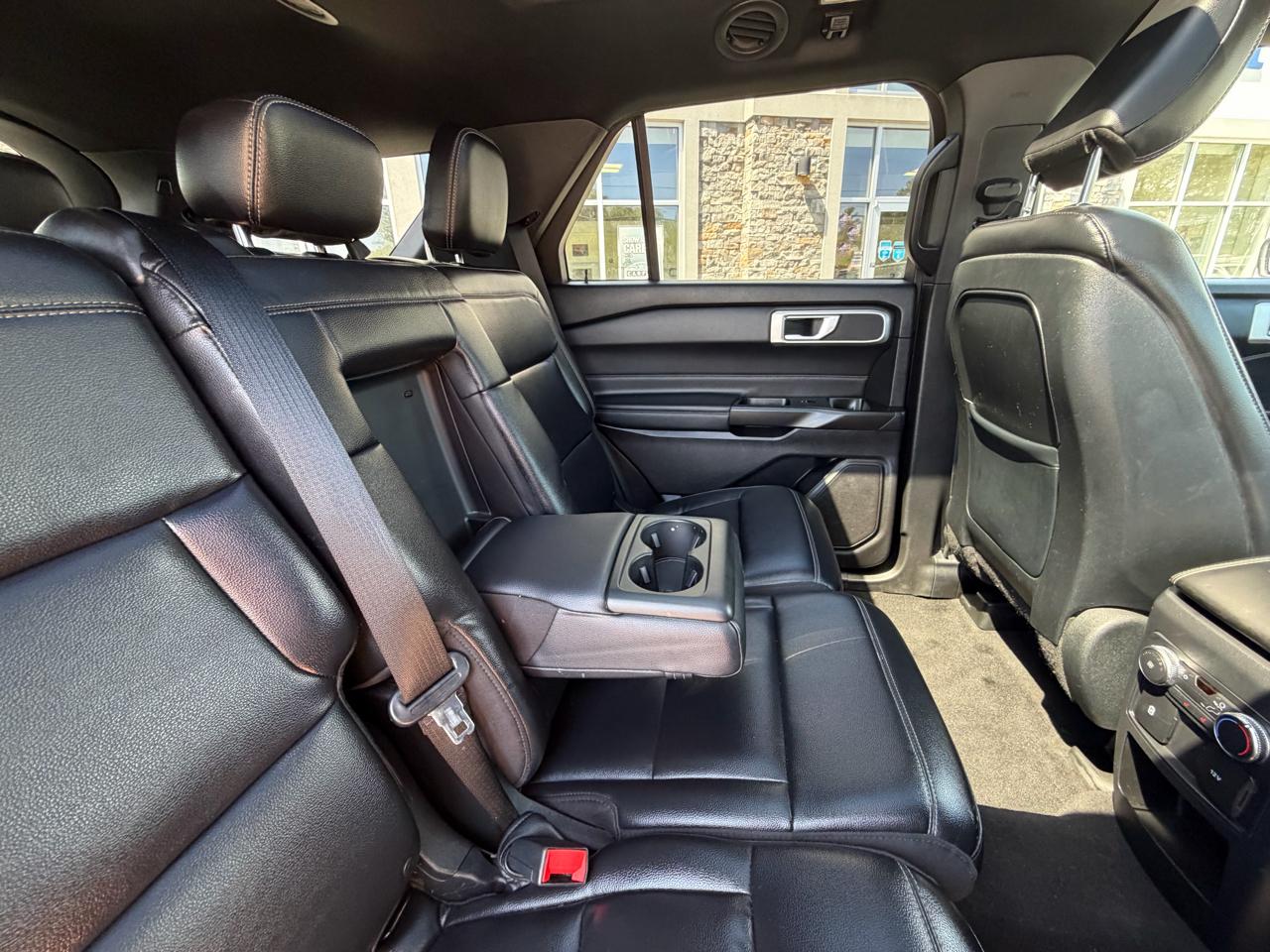 Ford Explorer XLT 4WD 2020