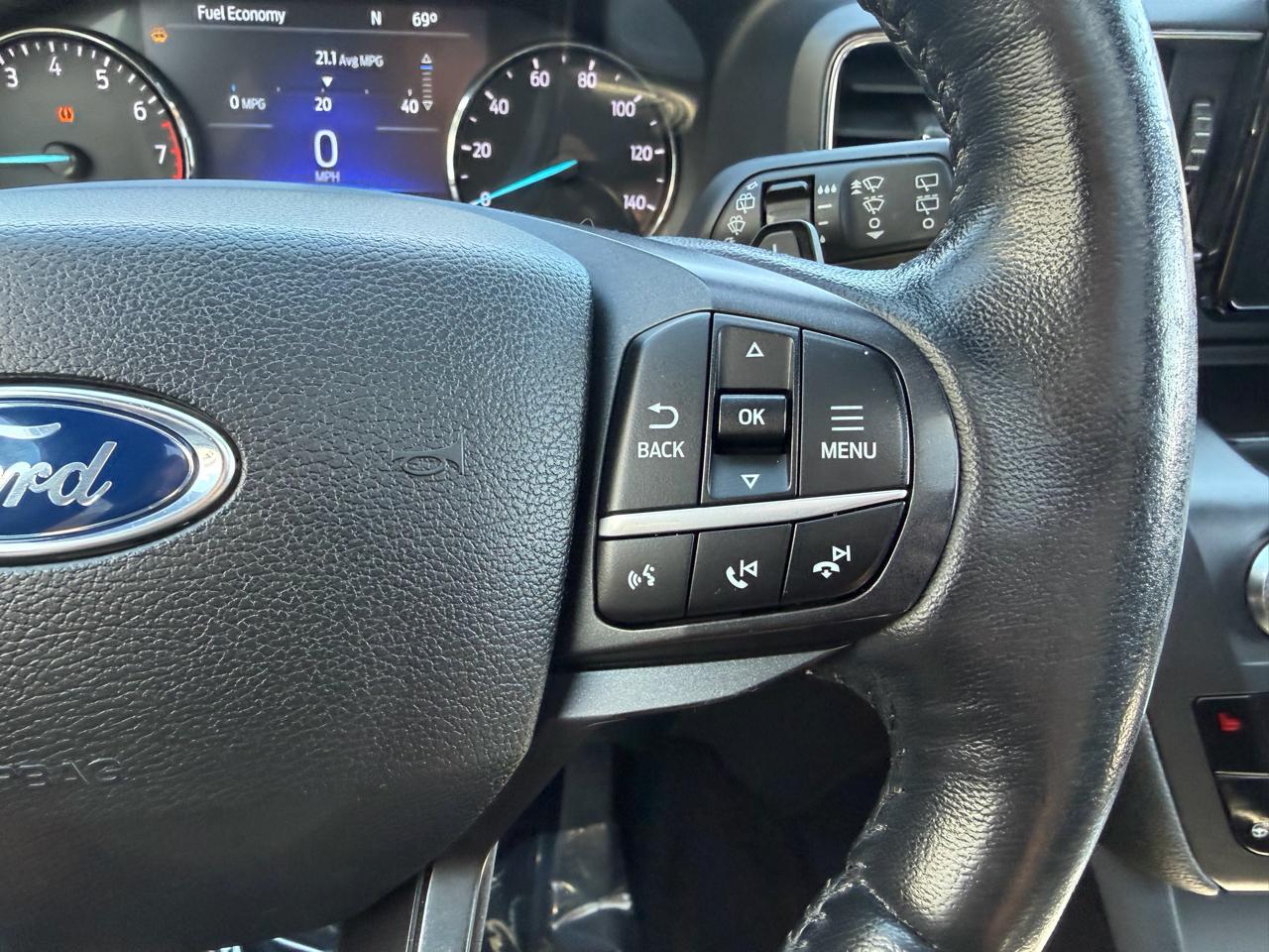 Ford Explorer XLT 4WD 2020