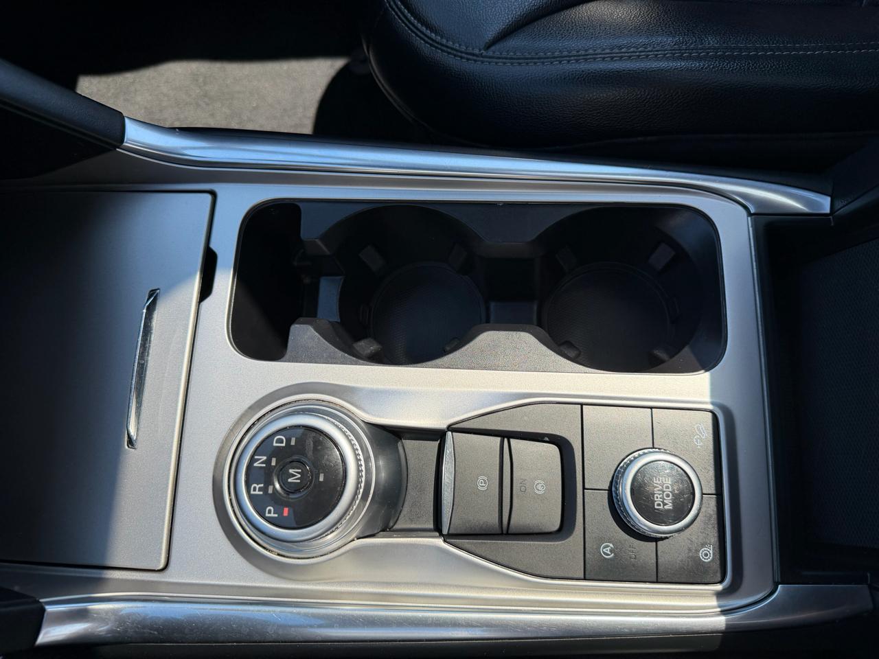 Ford Explorer XLT 4WD 2020