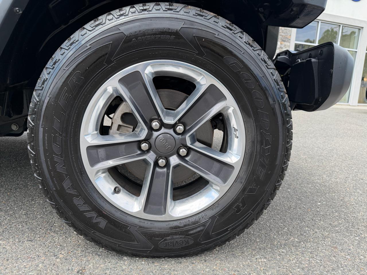 Jeep Wrangler Unlimited Sahara 4x4 2019