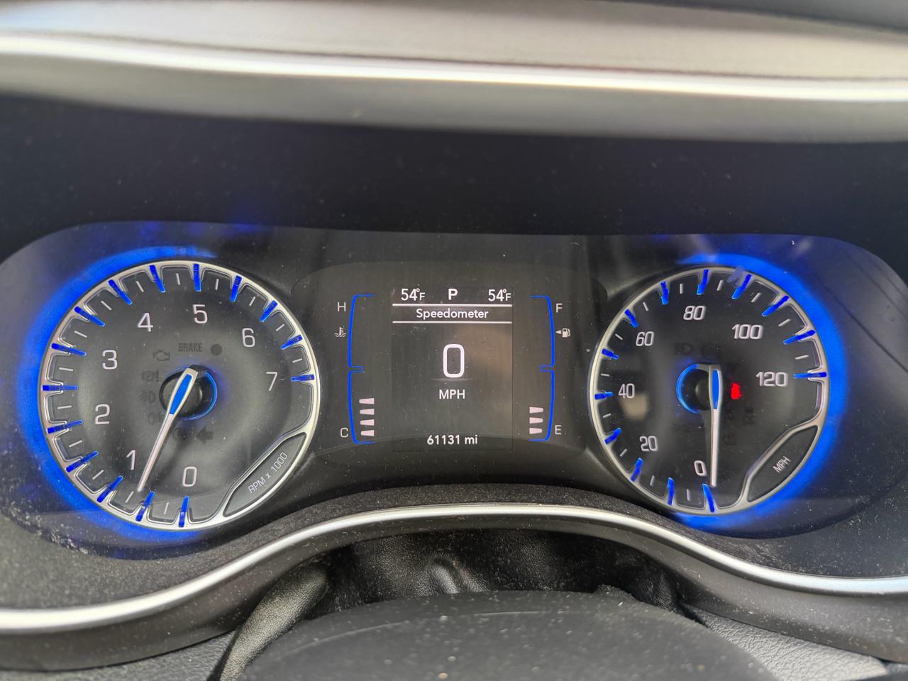 Chrysler Pacifica Touring FWD 2020