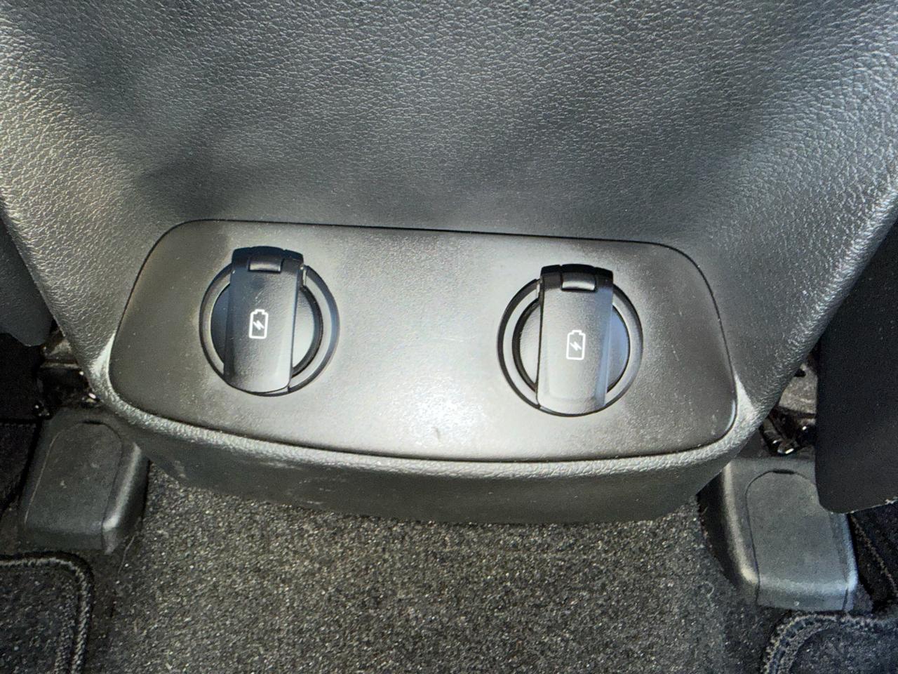 Hyundai Santa Fe SEL 2.4L Auto AWD 2020
