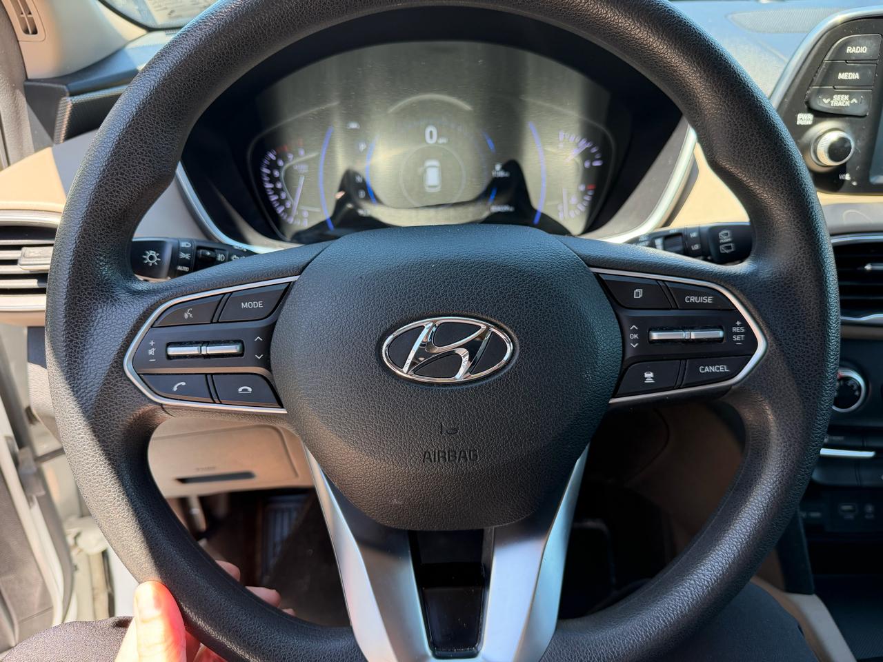 Hyundai Santa Fe SEL 2.4L Auto AWD 2020