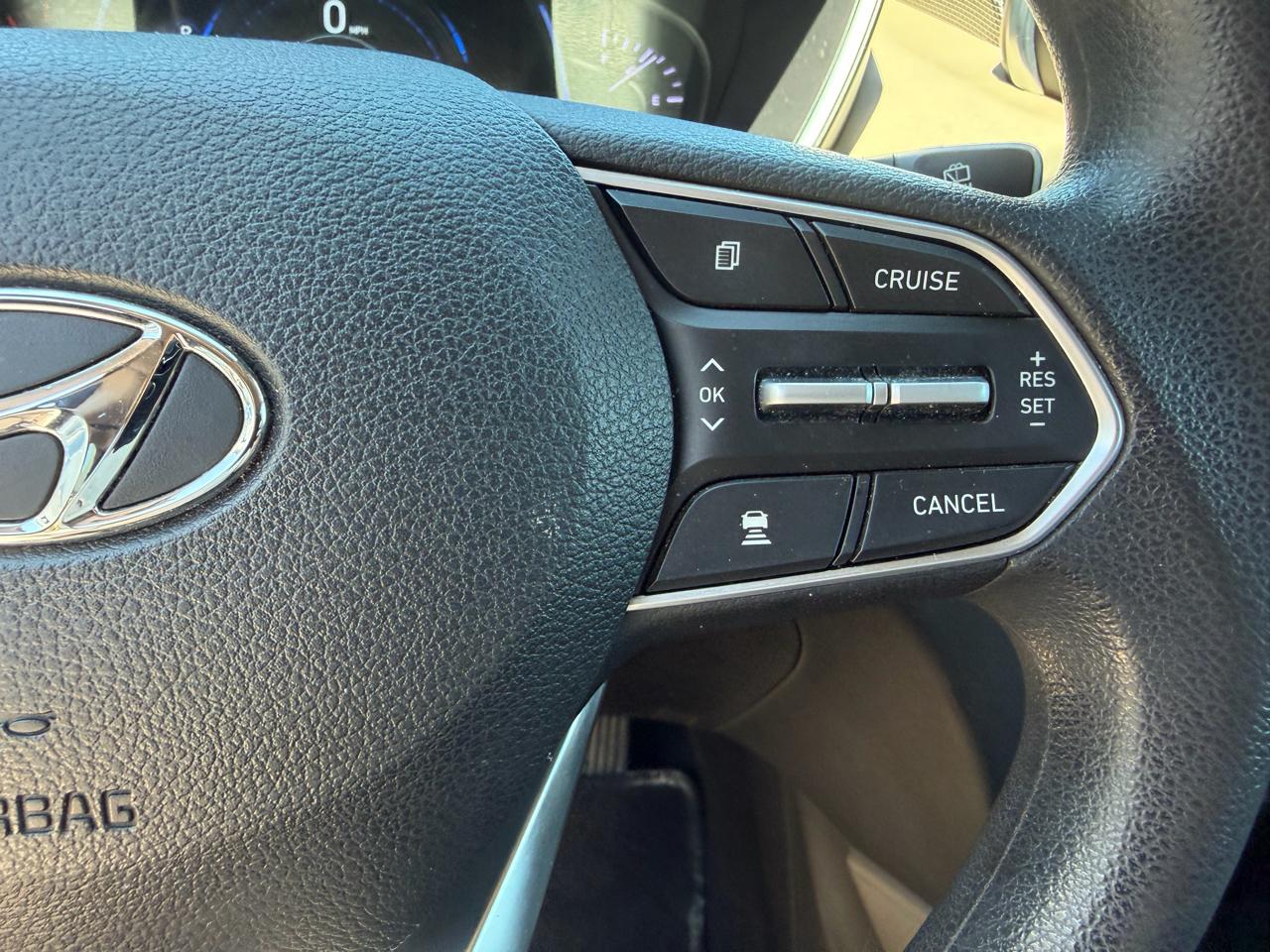 Hyundai Santa Fe SEL 2.4L Auto AWD 2020