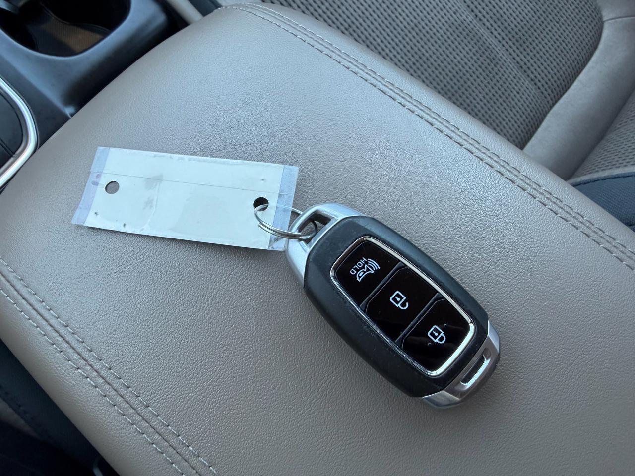 Hyundai Santa Fe SEL 2.4L Auto AWD 2020