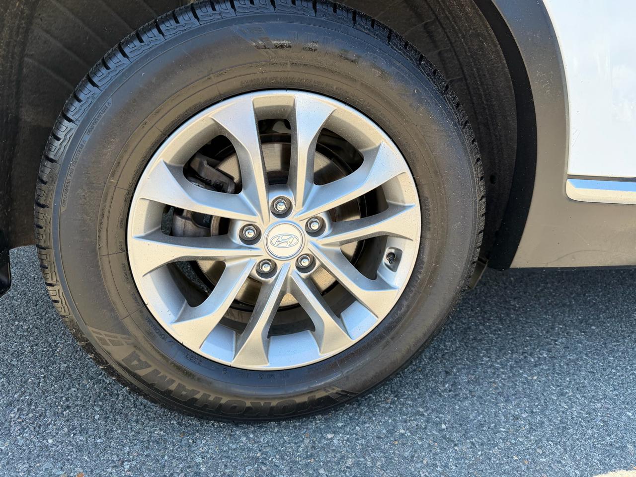 Hyundai Santa Fe SEL 2.4L Auto AWD 2020