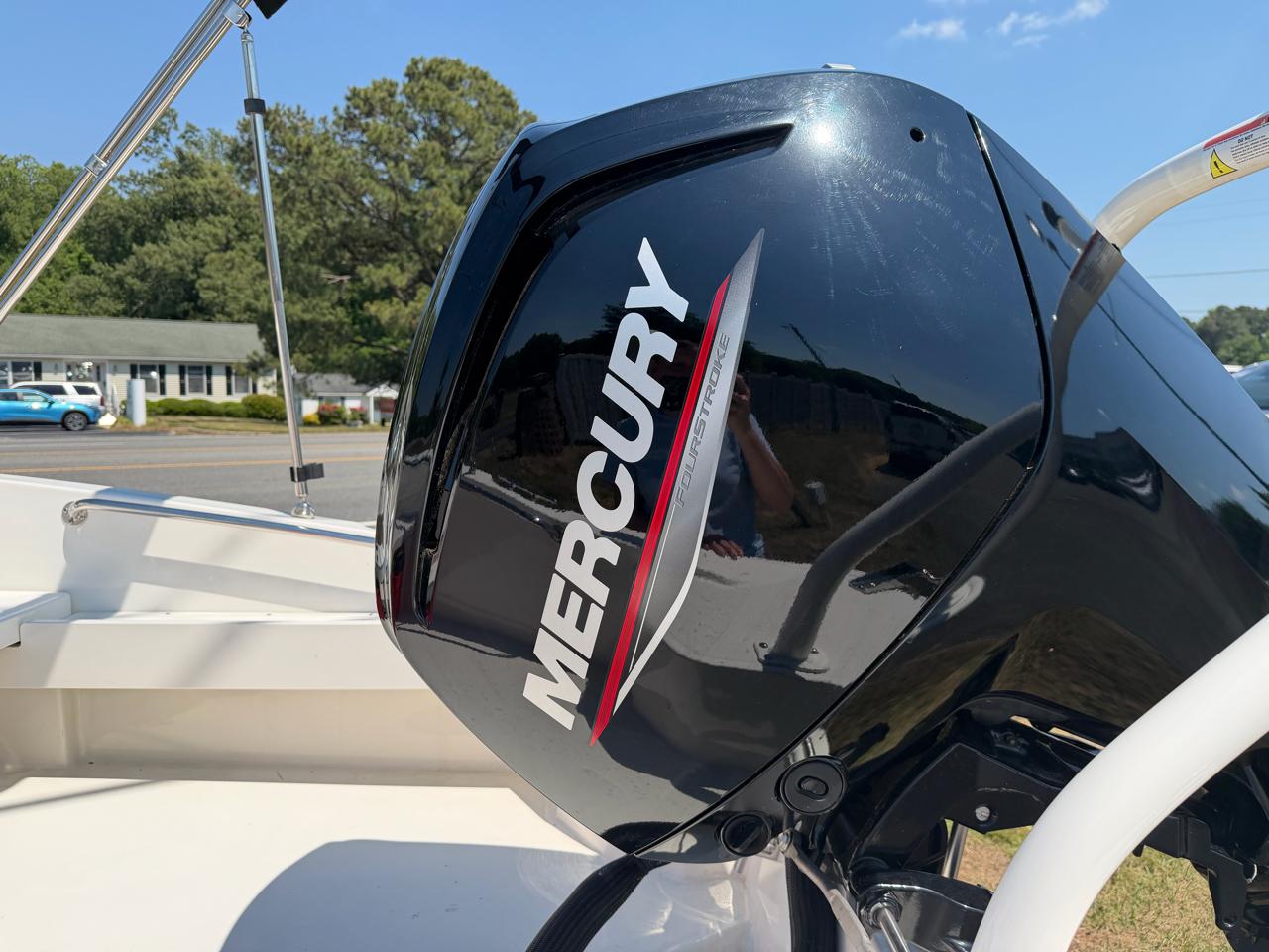 Boston Whaler Super Sport  2024