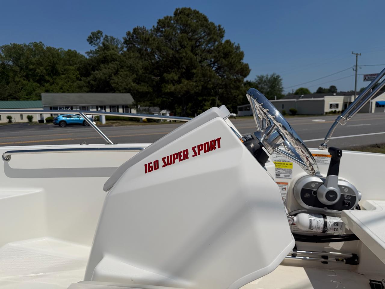 Boston Whaler Super Sport  2024