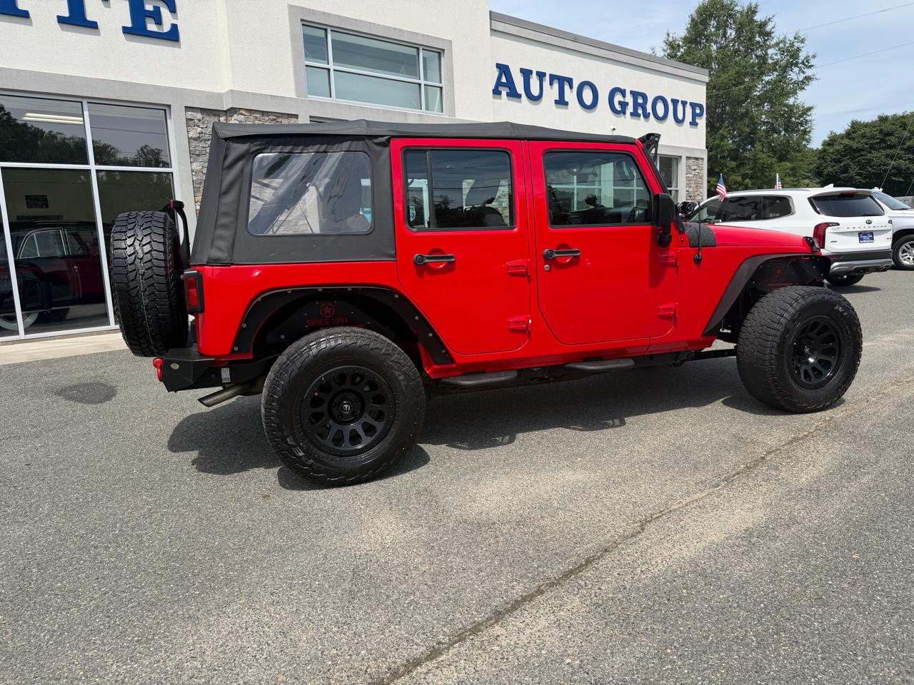 Jeep Wrangler Unlimited 4WD 4dr Sport 2016