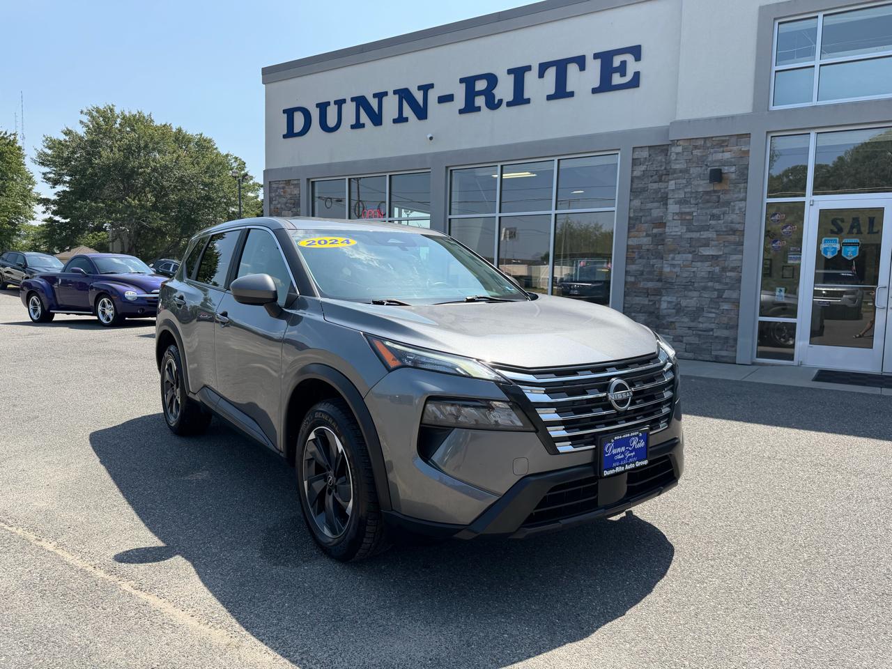2024 Nissan Rogue SV AWD's photo