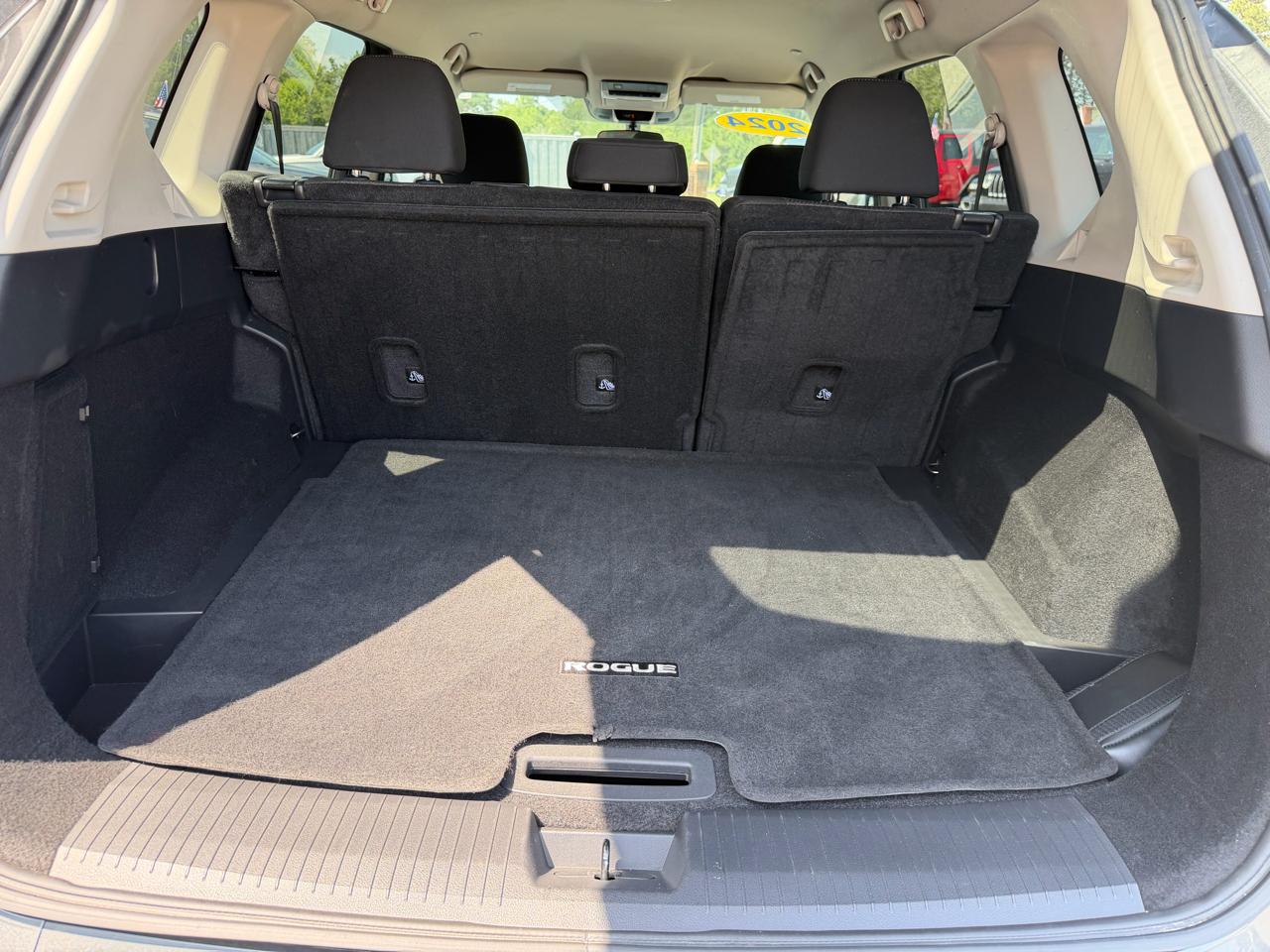 Nissan Rogue AWD SV 2024