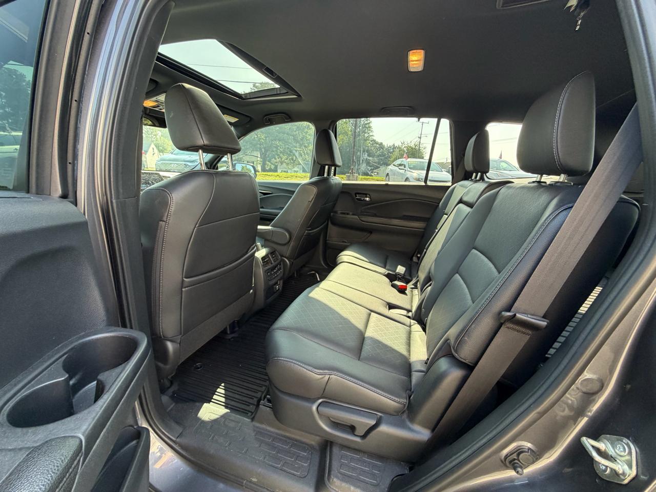 Honda Passport Touring FWD 2019