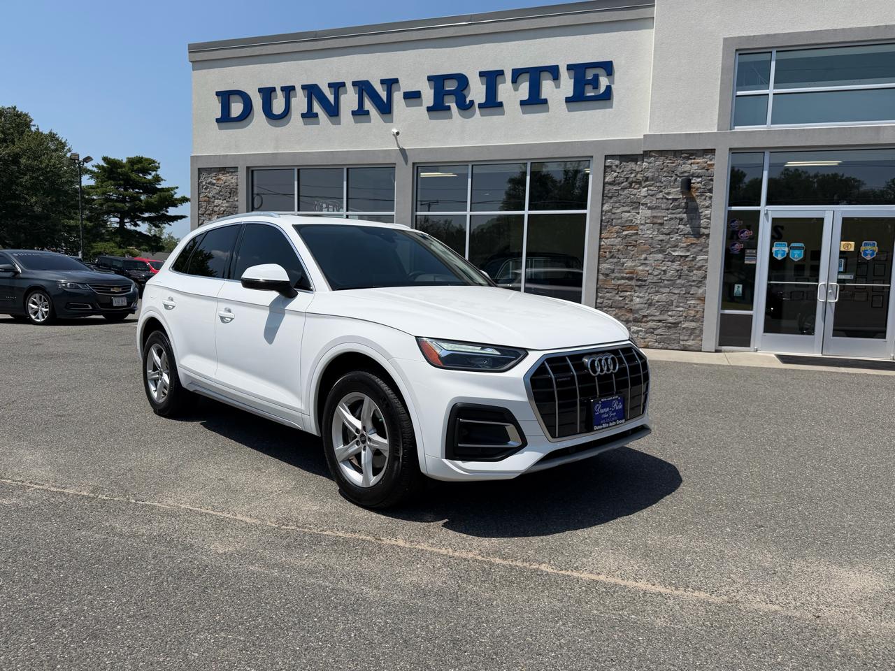 2021 Audi Q5 45 Premium's photo