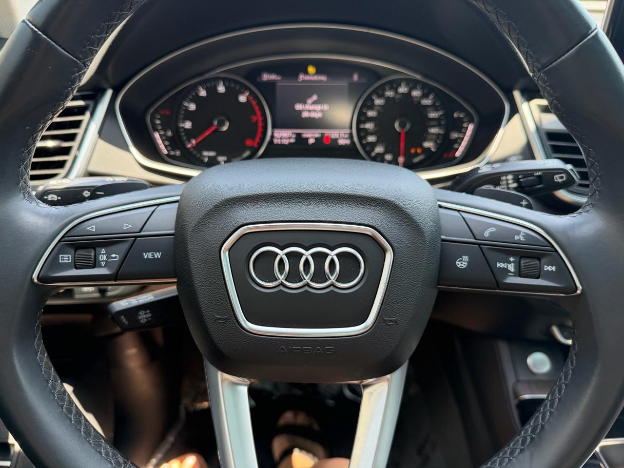 Audi Q5 Premium 45 TFSI quattro 2021