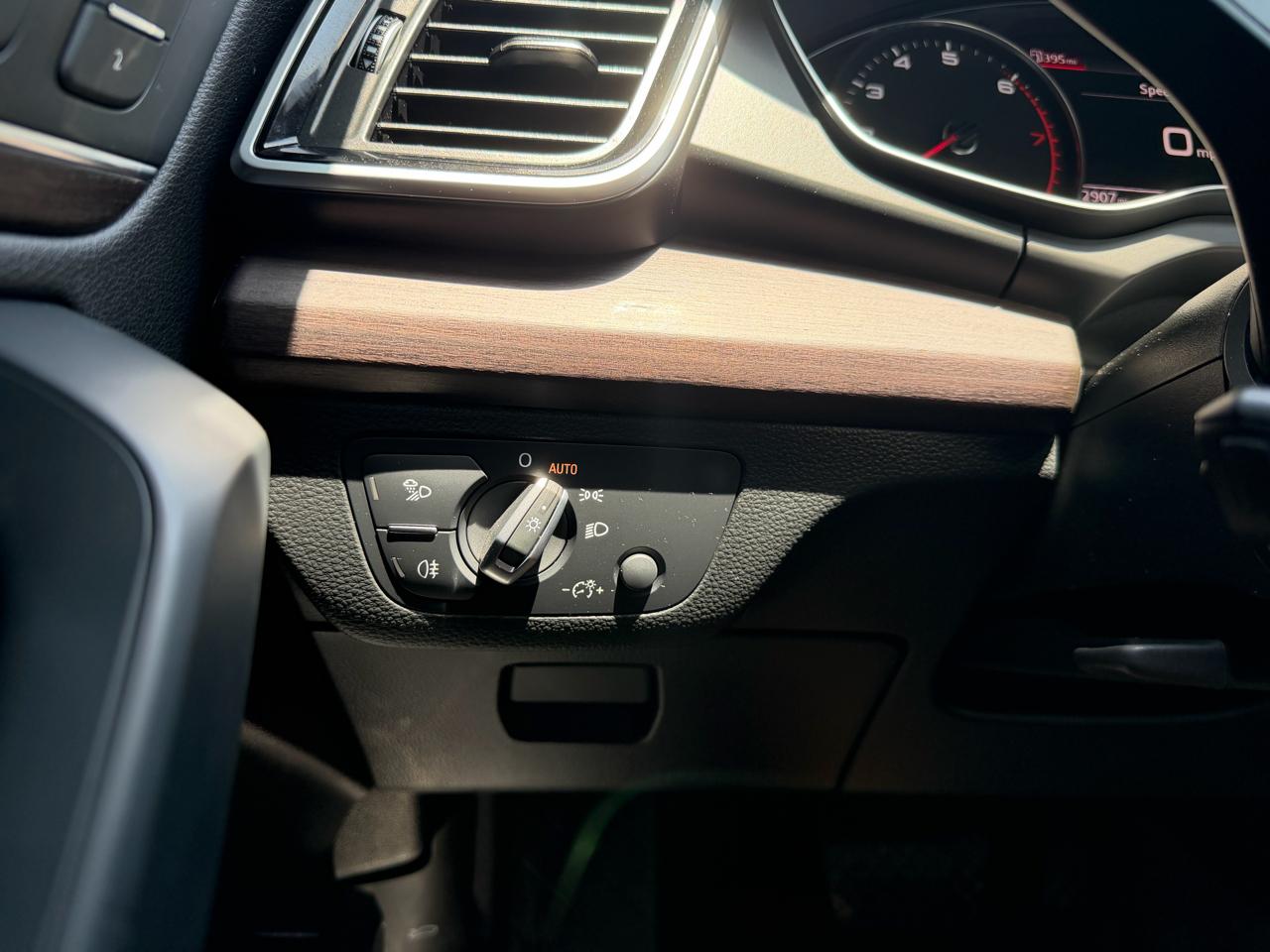Audi Q5 Premium 45 TFSI quattro 2021