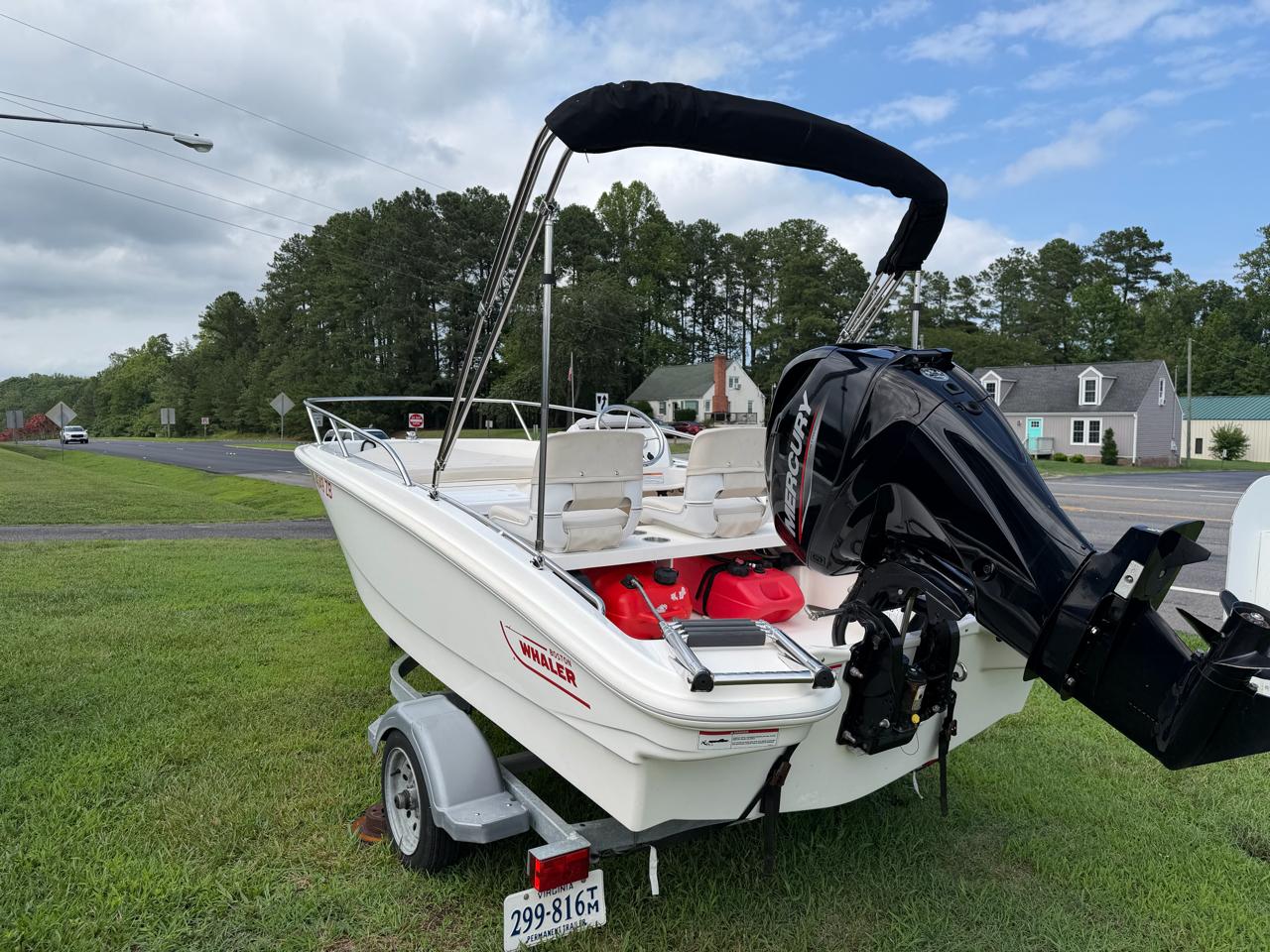 Boston Whaler 130 Sport  2024