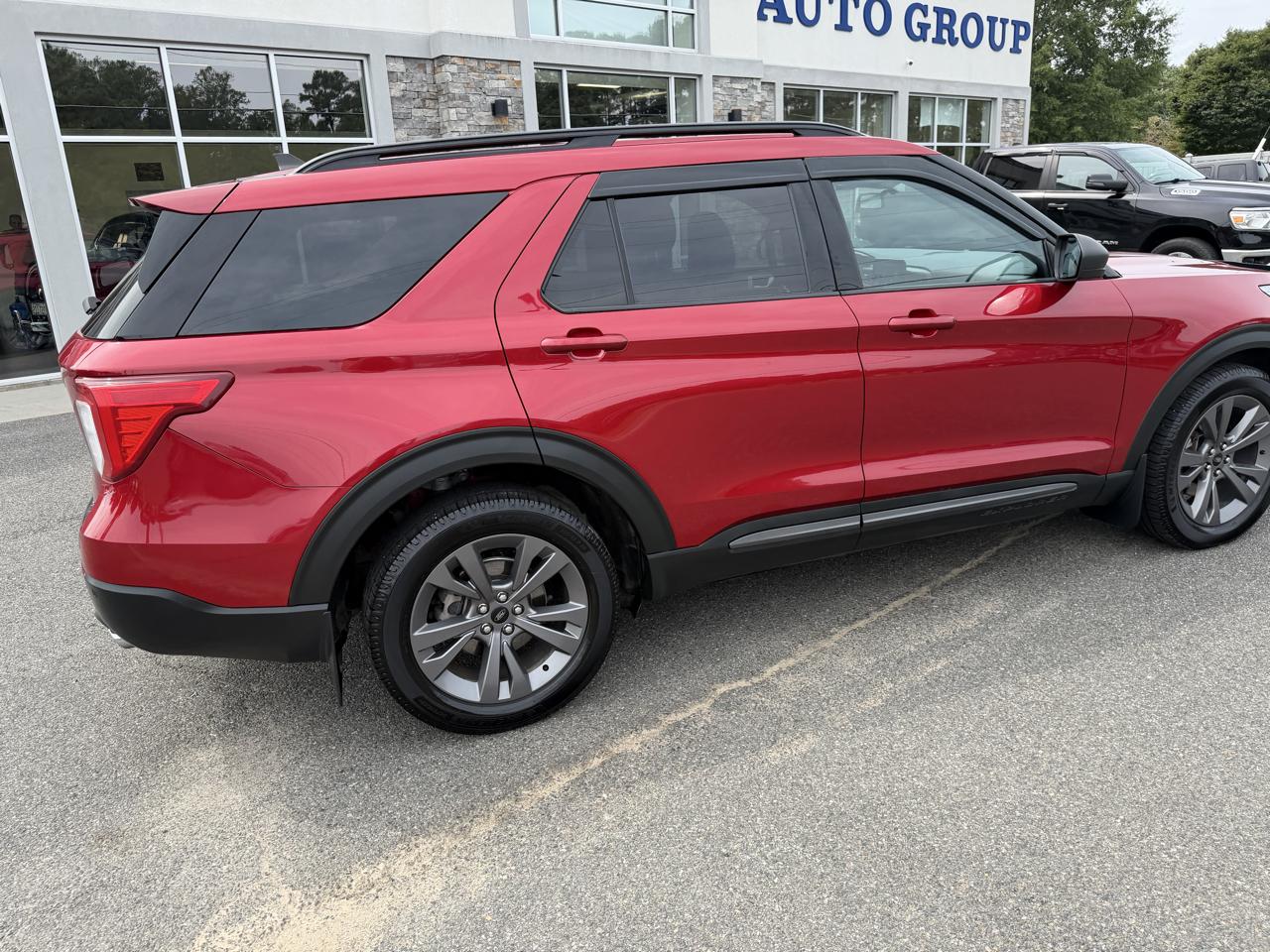Ford Explorer XLT 4WD 2021