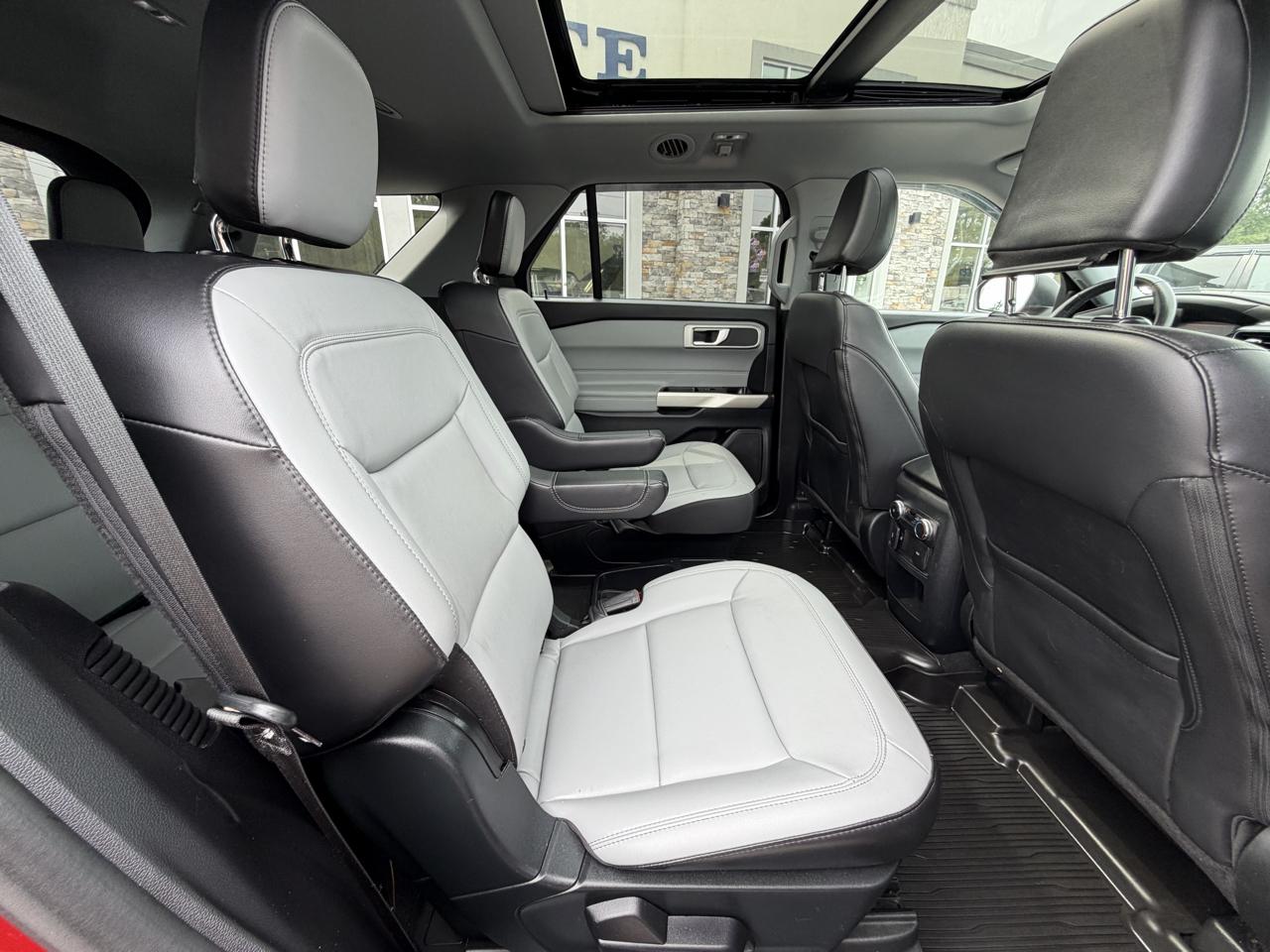 Ford Explorer XLT 4WD 2021