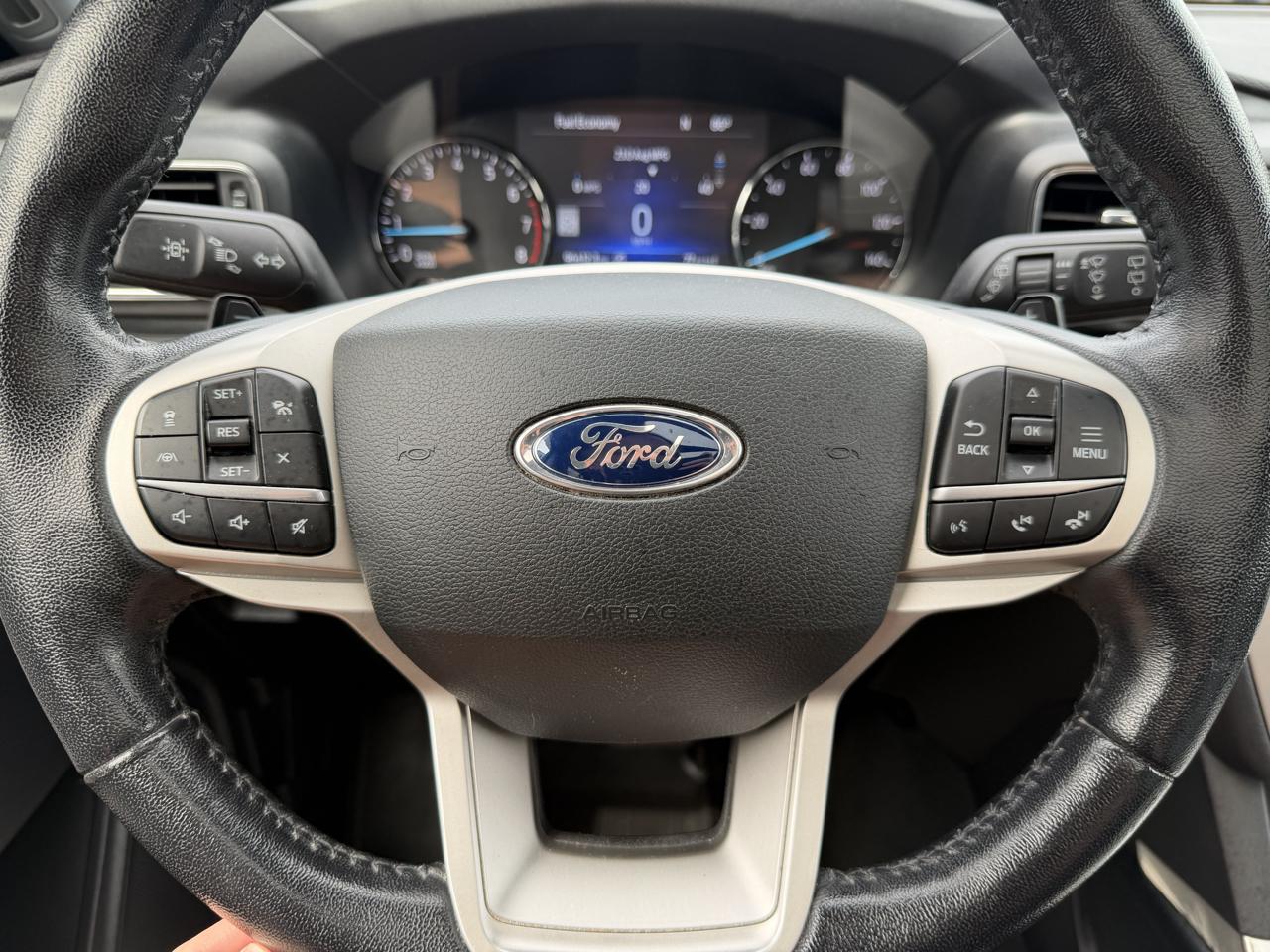 Ford Explorer XLT 4WD 2021