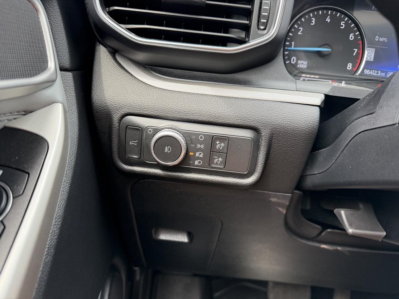 Ford Explorer XLT 4WD 2021
