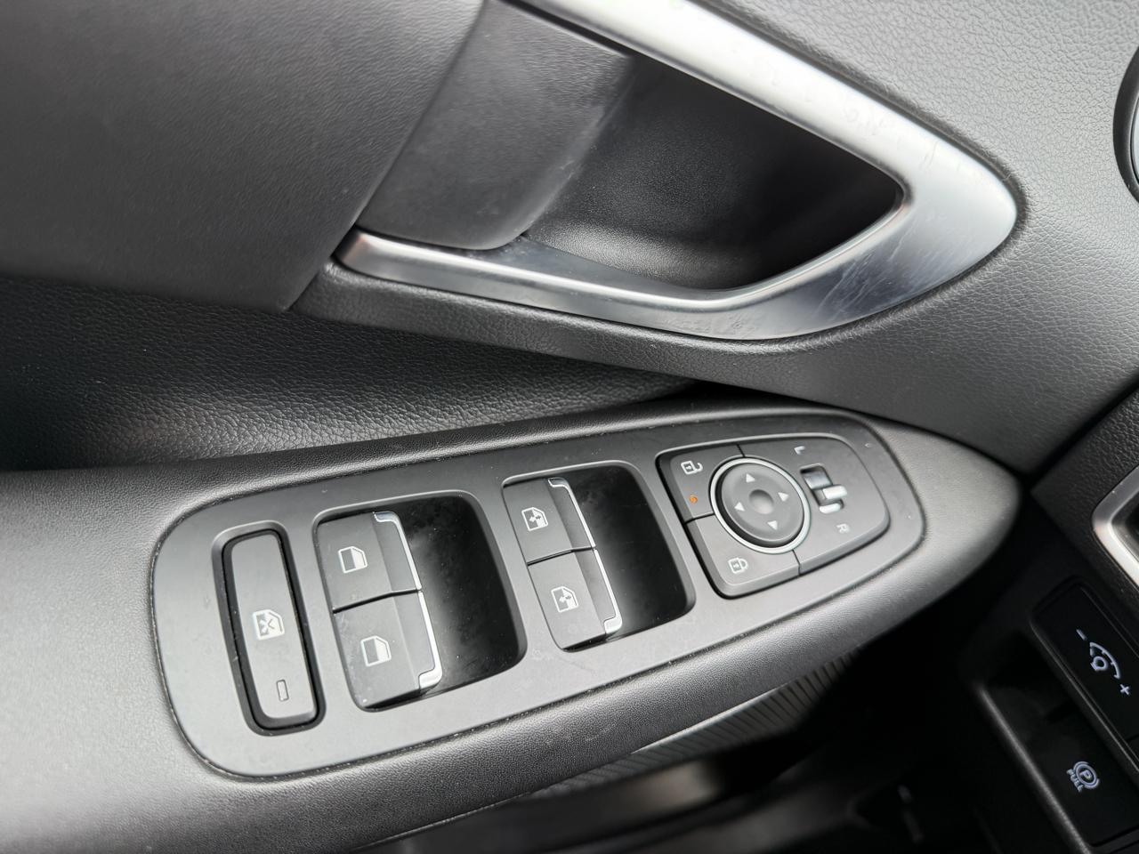 Hyundai Sonata SEL 2.5L FWD 2024