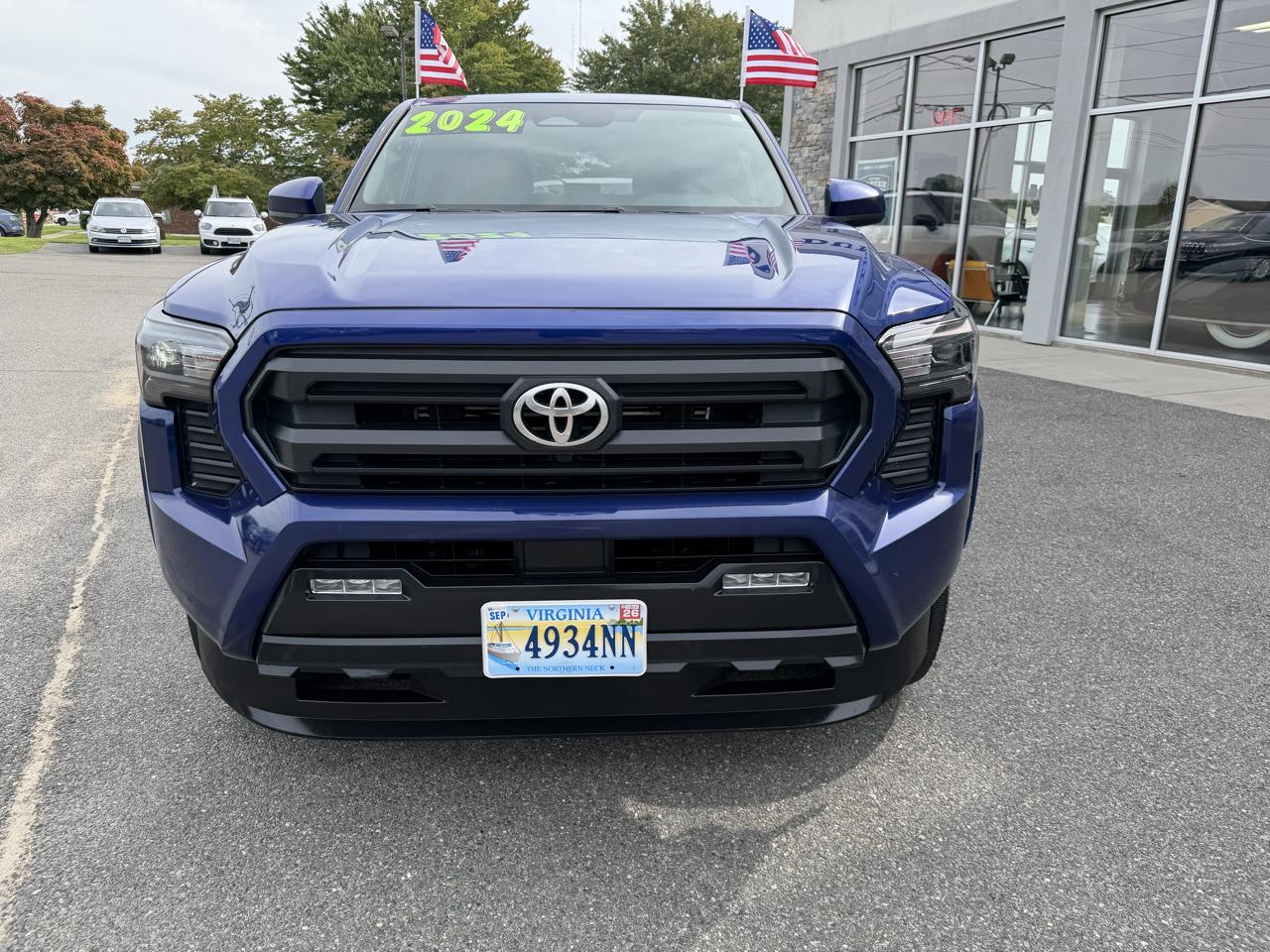 Toyota Tacoma 4WD SR5 Access Cab 6' Bed V6 AT (Natl) 2024