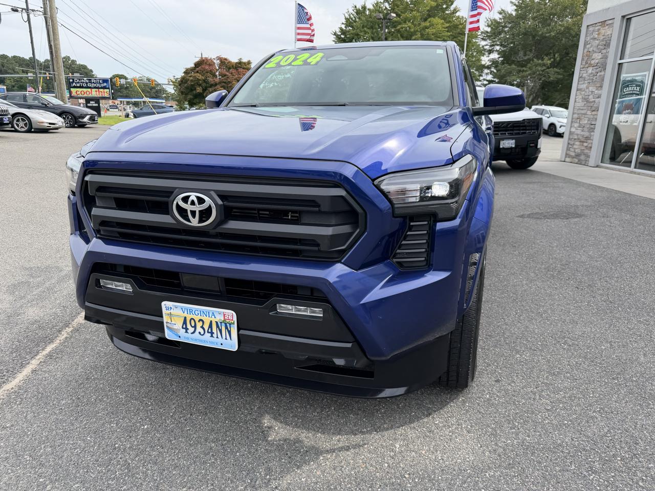 Toyota Tacoma 4WD SR5 Access Cab 6' Bed V6 AT (Natl) 2024