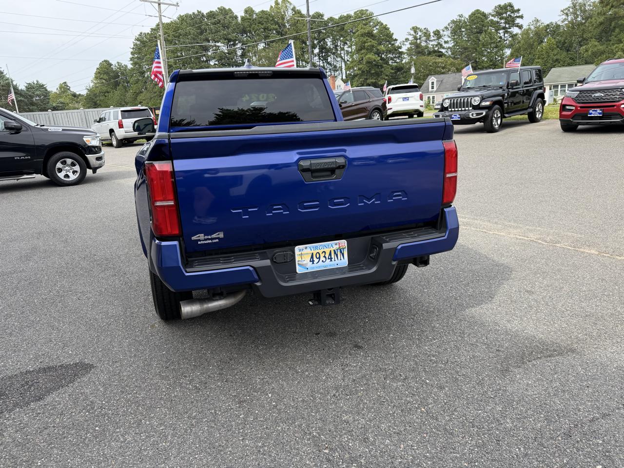 Toyota Tacoma 4WD SR5 Access Cab 6' Bed V6 AT (Natl) 2024
