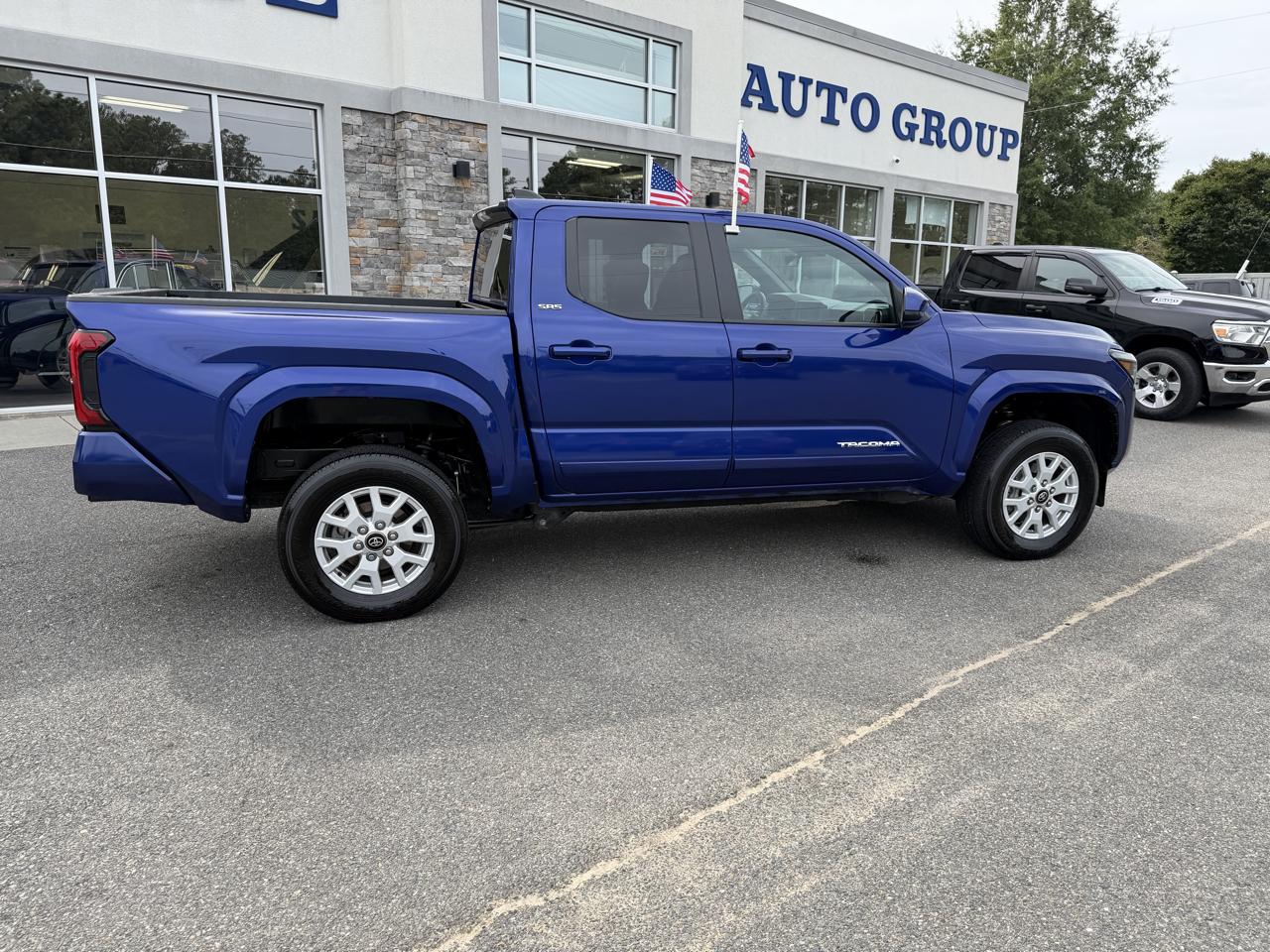 Toyota Tacoma 4WD SR5 Access Cab 6' Bed V6 AT (Natl) 2024
