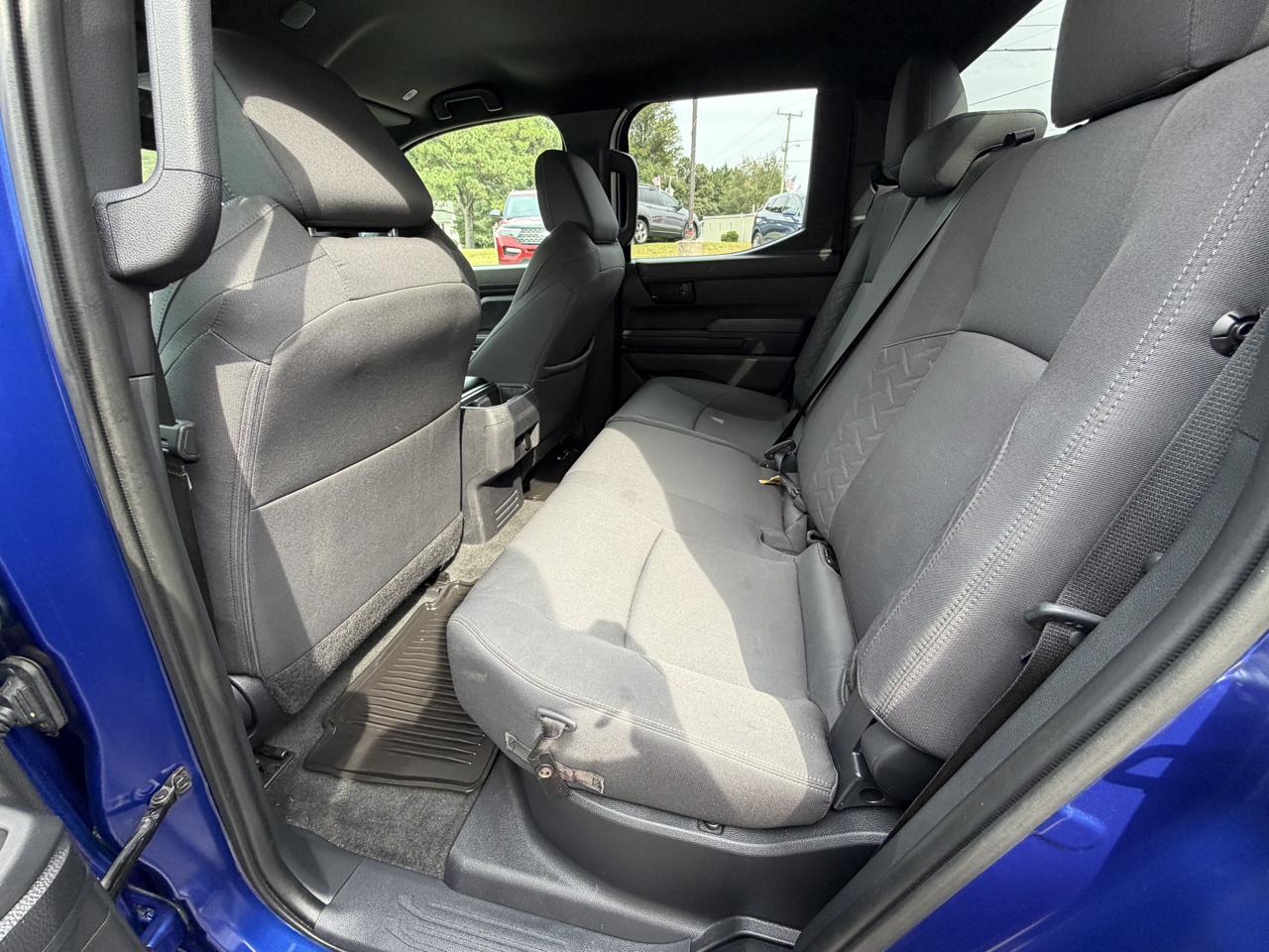 Toyota Tacoma 4WD SR5 Access Cab 6' Bed V6 AT (Natl) 2024