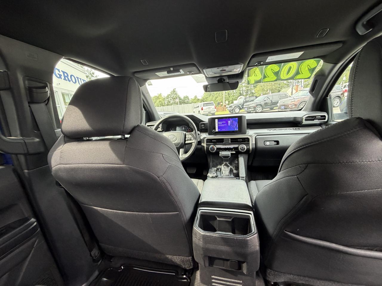 Toyota Tacoma 4WD SR5 Access Cab 6' Bed V6 AT (Natl) 2024