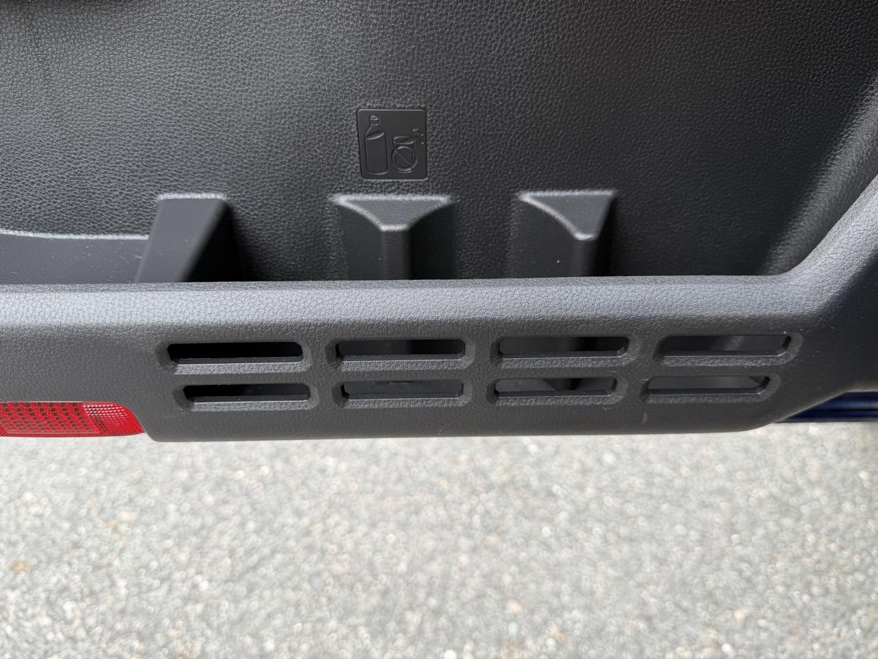 Toyota Tacoma 4WD SR5 Access Cab 6' Bed V6 AT (Natl) 2024