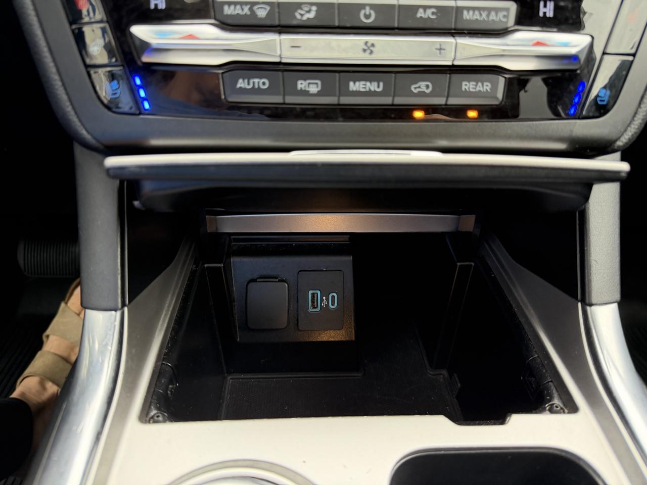 Ford Explorer Limited 4WD 2020