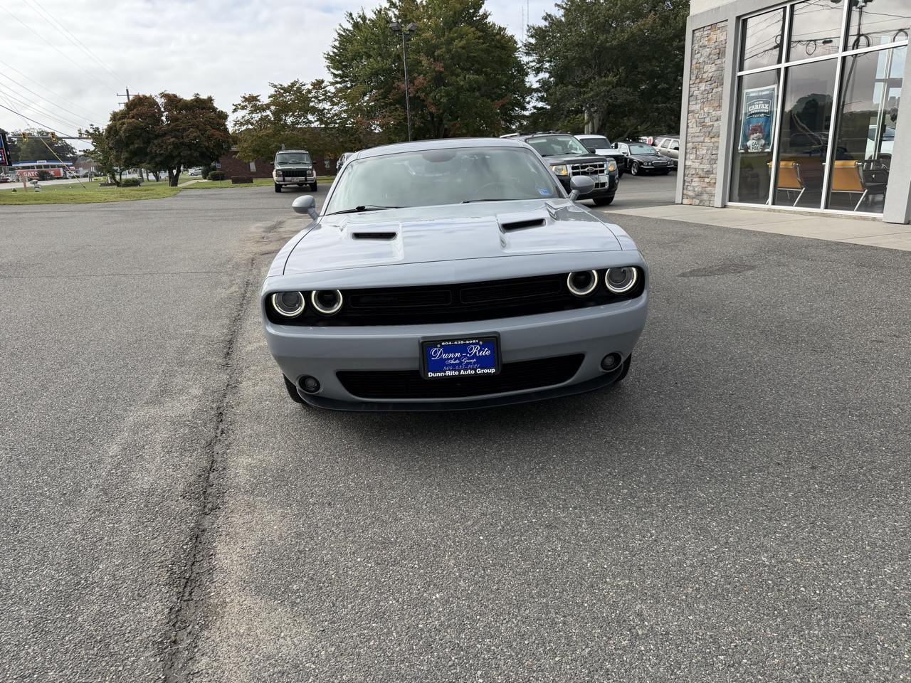 Dodge Challenger SXT RWD 2020