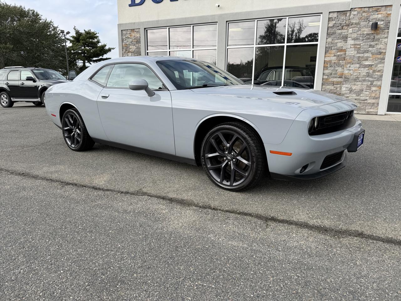 Dodge Challenger SXT RWD 2020