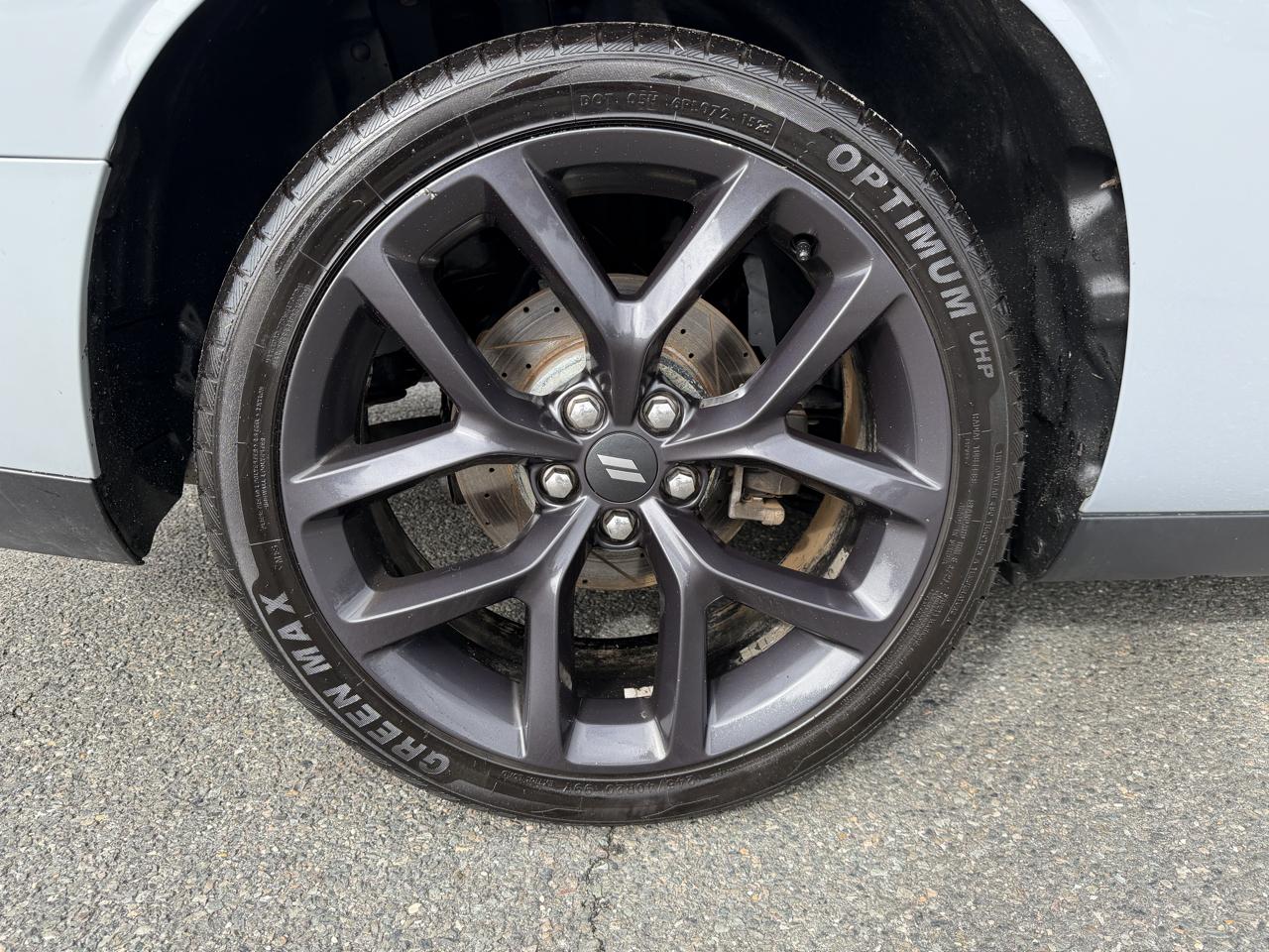 Dodge Challenger SXT RWD 2020