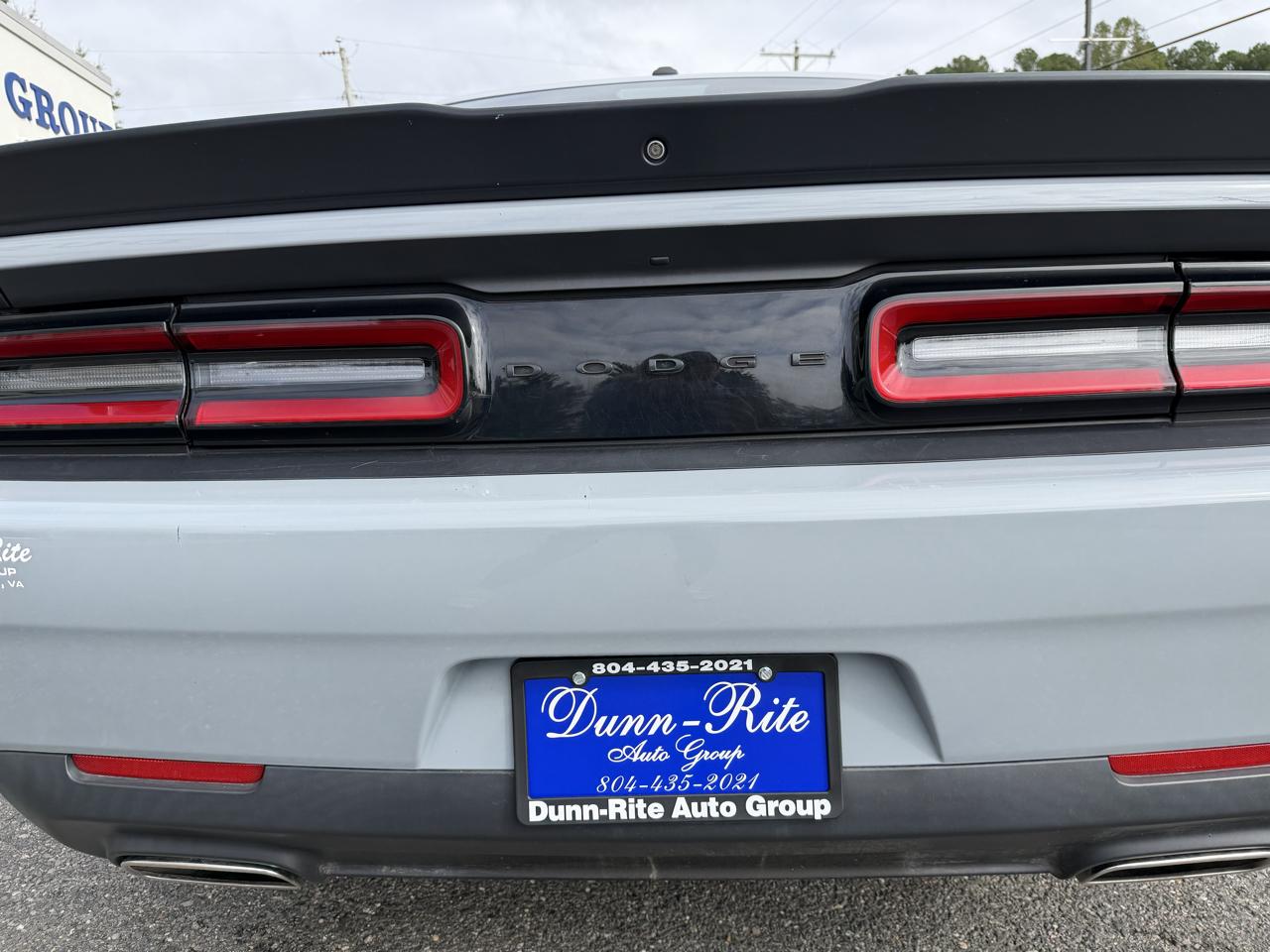 Dodge Challenger SXT RWD 2020