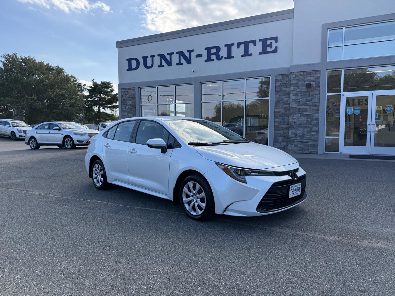 Toyota Corolla LE CVT (Natl) 2025