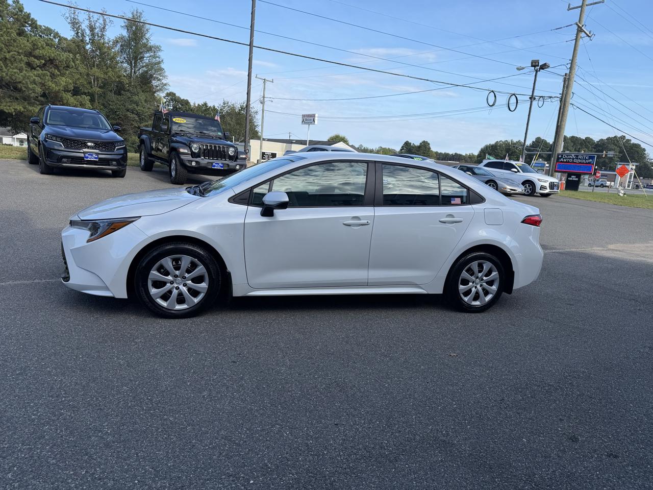Toyota Corolla LE CVT (Natl) 2025