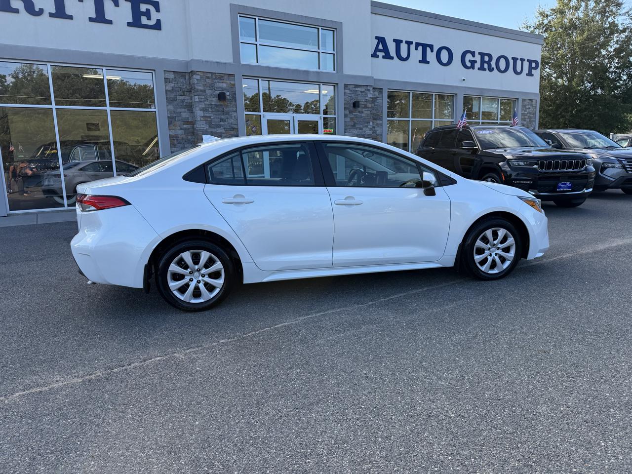 Toyota Corolla LE CVT (Natl) 2025