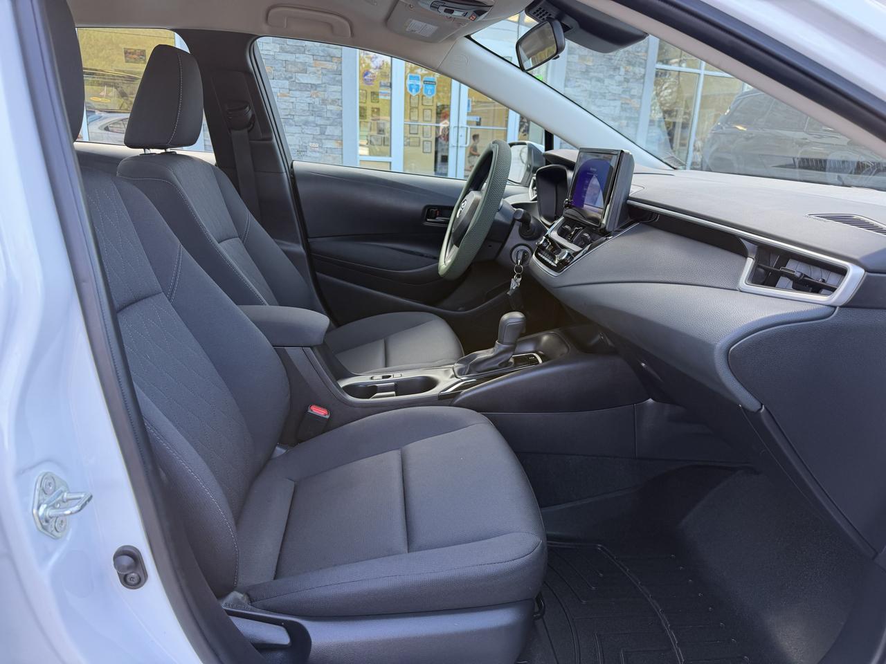 Toyota Corolla LE CVT (Natl) 2025