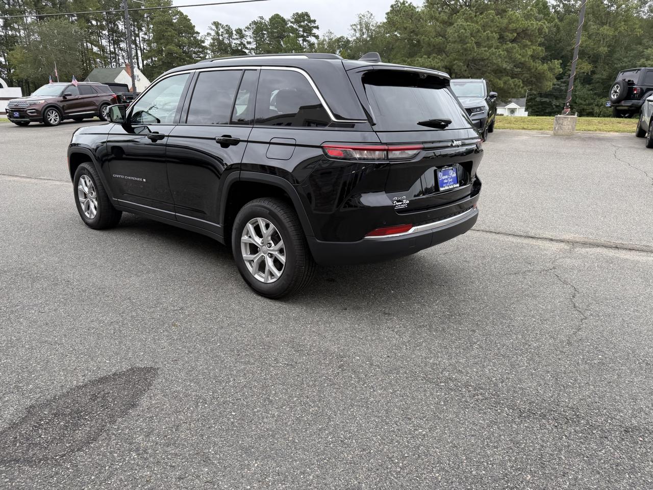 Jeep Grand Cherokee Limited 4x4 2023