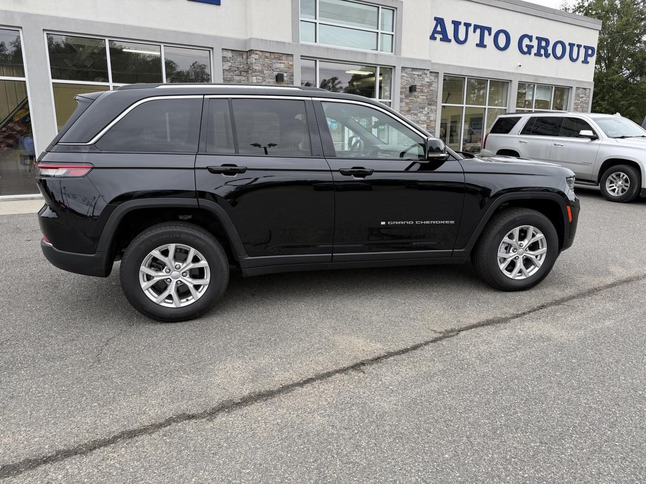 Jeep Grand Cherokee Limited 4x4 2023