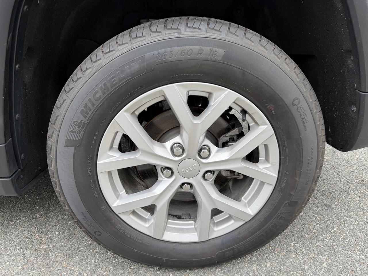 Jeep Grand Cherokee Limited 4x4 2023