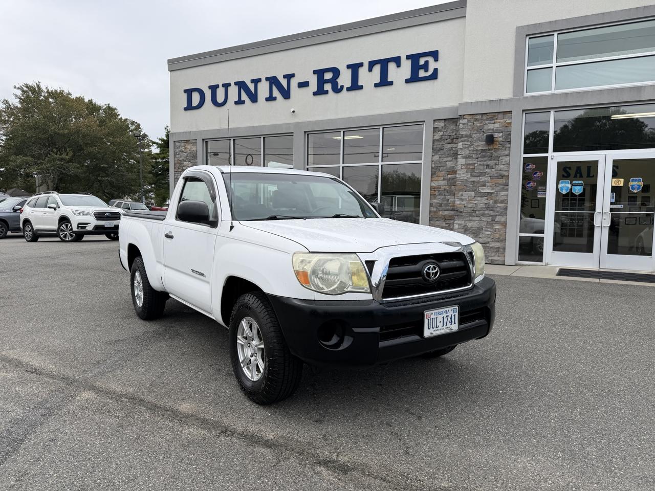2010 Toyota Tacoma 2WD Reg I4 MT (Natl)