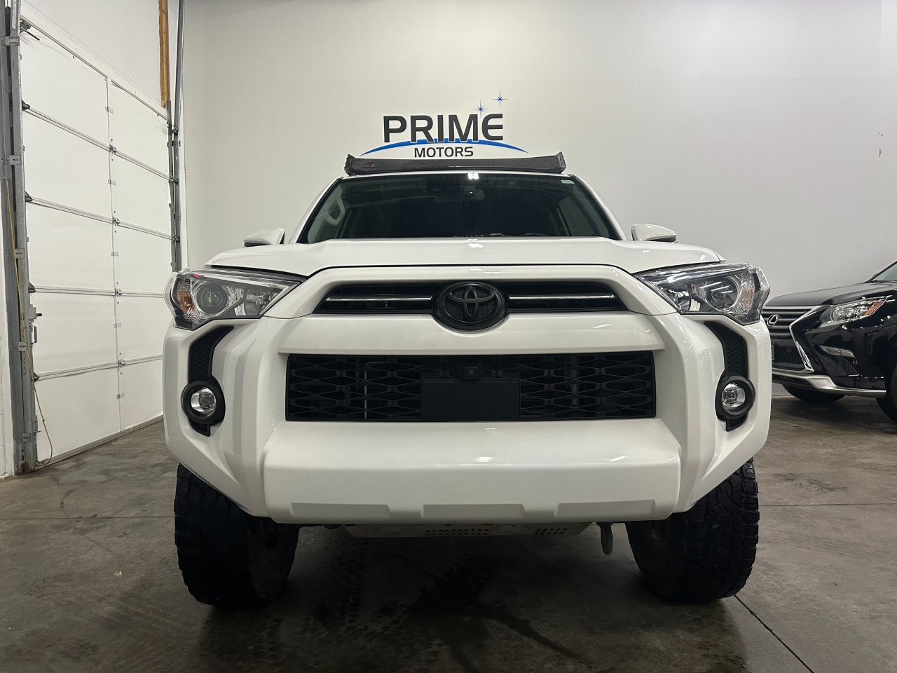 Toyota 4Runner SR5 Premium 4WD 2023