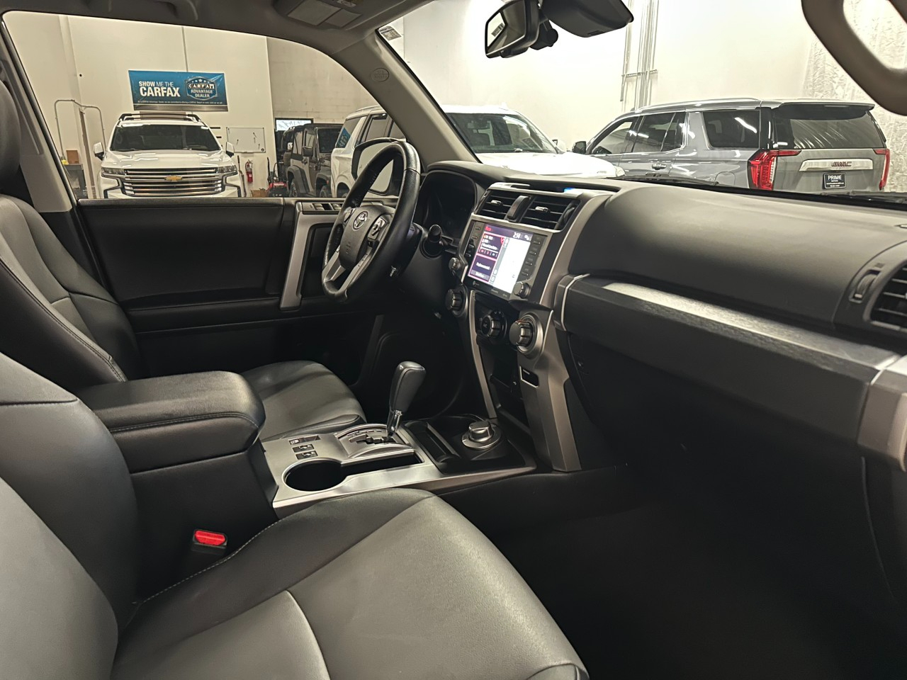 Toyota 4Runner SR5 Premium 4WD 2023