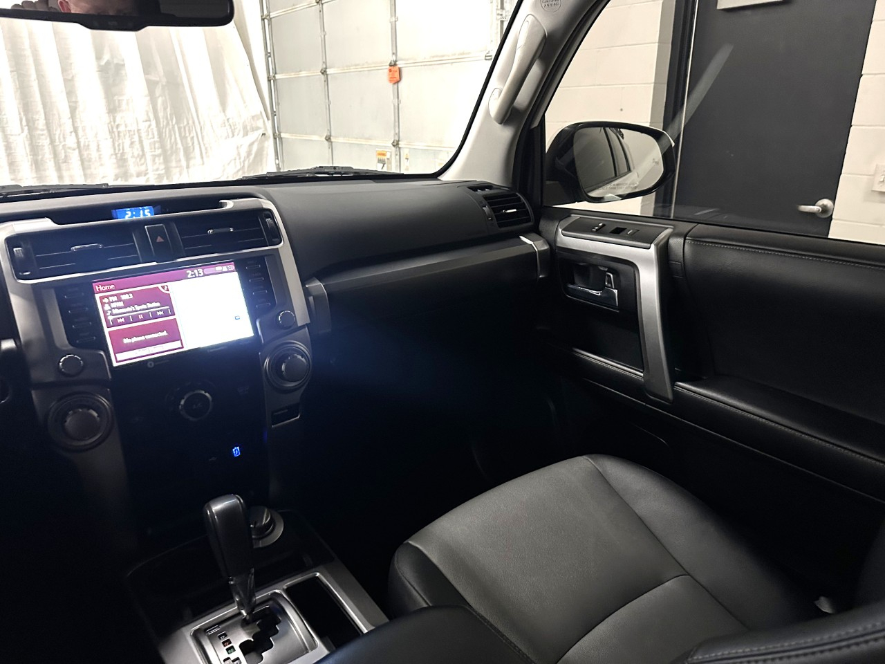 Toyota 4Runner SR5 Premium 4WD 2023