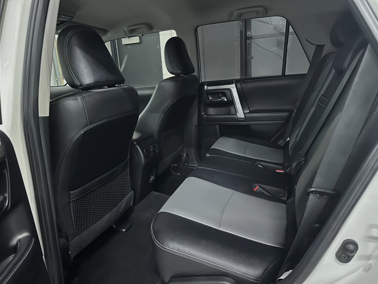 Toyota 4Runner SR5 Premium 4WD 2023